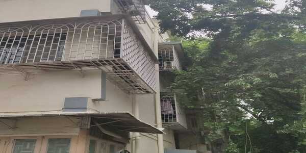 1 BHK Residential Apartment of 500 sq.ft. Area for Sale at Aakash deep, Santacruz West.