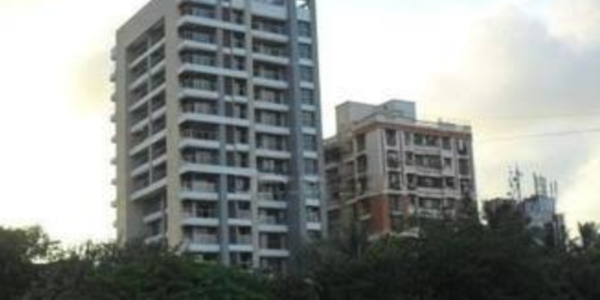 2 BHK Residential Apartment with 2 Balconies for Rent at Horizon Heights, Andheri West.