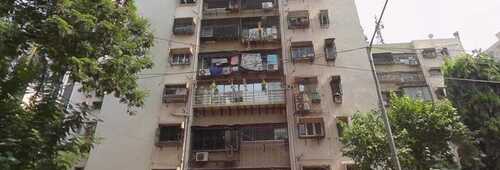 Rent Furnished 4.5 Bhk, 1400 sft, Andheri W, Lokhandwala, Silver Sand.