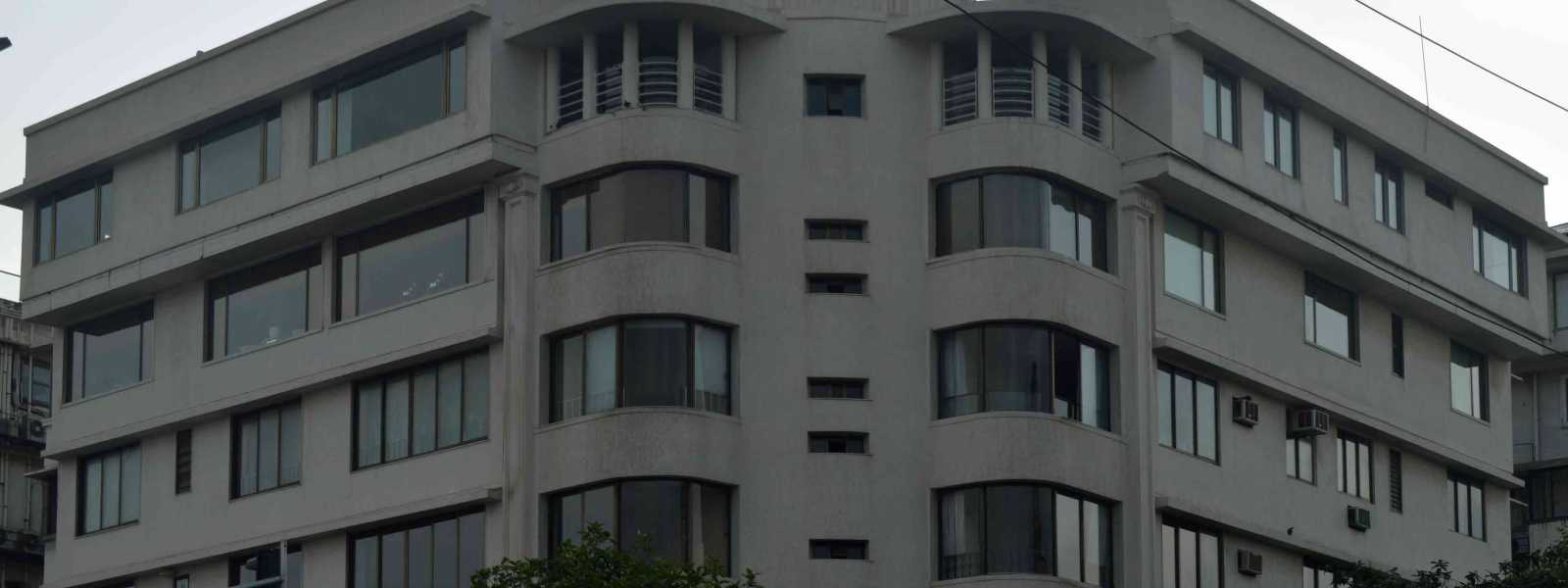 4 BHK Apartment For Sale At Veer Nariman Road, Churchgate. for SALE