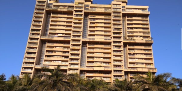 Semi Furnished 5 BHK Duplex Apartment of 5100 sq.ft. Built Up Area for Sale at Oberoi Sky Garden, Andheri West.