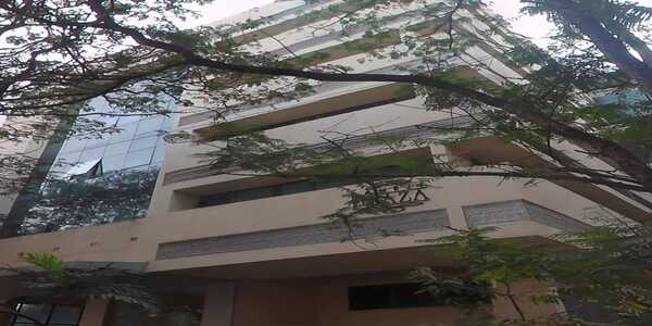 Pre Leased Fully Furnished Commercial Office Space of 1100 sq.ft. Carpet Area for Rent at Raheja Plaza, Andheri West.