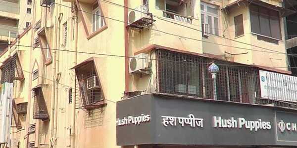 Sale 1 Bhk at Linking Rd, Khar W, 450 sft, Shyam Kunj.