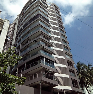 2 BHK Apartment For Rent At Pioneer Heights, Ram Krishna Nagar, Khar West.
