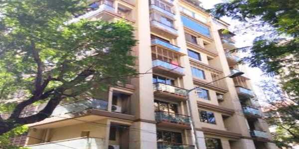 Semi Furnished 3 BHK Residential Apartment of 1547 sq.ft. Carpet Area for Sale at Warden Apartment, Bandra West.