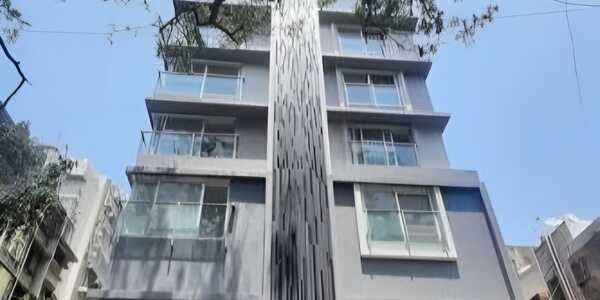 Sale 4 Bhk (3 bhk converted with added space), on Juhu Gulmohar Rd, 1170 sft.