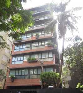 4 BHK Apartment For Rent At Gurudev Bhavan, 17th Road, Vithaldas Nagar, Khar West.