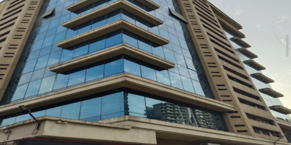 Commercial Office Space for Rent at Raheja Plaza, Khar West.