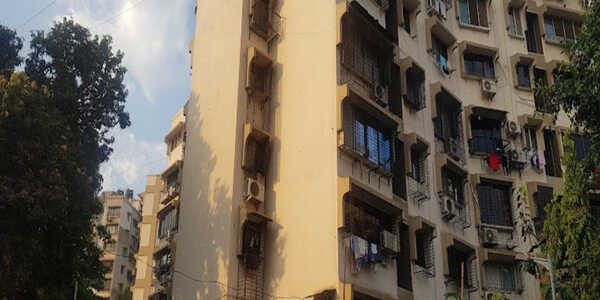 Furnished 2.5 Apartment of 1200 sq.ft built up area for Sale in Peter Apartments, St.Peter Dias Road, Bandra West.