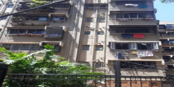 Residential Flat with 1 bhk for Sale in Padmavati Apartments, Lokhandwala Complex, Andheri West.