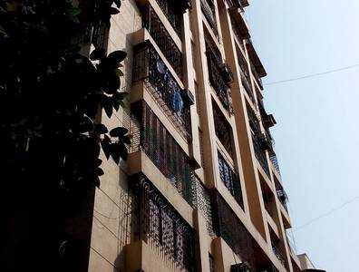 3 BHK Apartment For Rent At Stone Arch, Pali Hill, Bandra West.