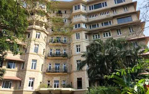 5 BHK Apartment For Sale At Carmichael Road, Tardeo.