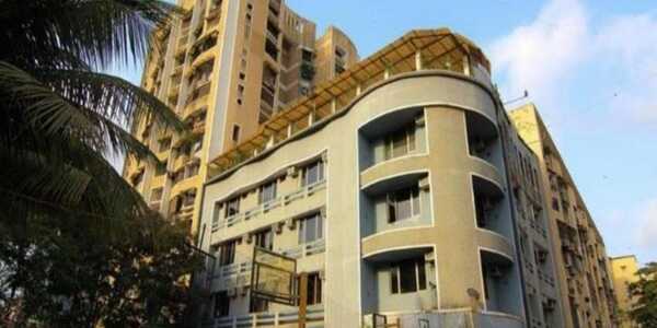 2 bhk Residential Flat of 705 sq.ft carpet area for Sale in Serenity Complex, Oshiwara, Andheri West.