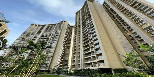 Fully Furnished 3.5 BHK Residential Apartment of 1369 sq.ft. Area for Sale at Runwal Elegante, Andheri West.