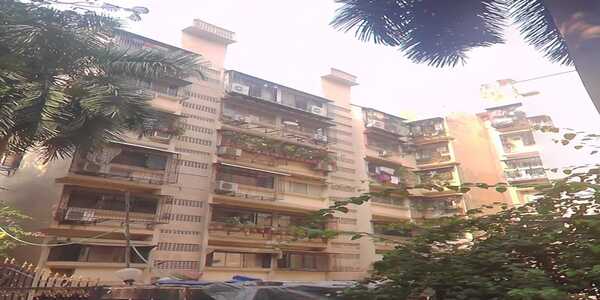 Off SV Road Andheri Furnished 1 BHK Residential Apartment for Rent at Krishna Kaveri Chs, Andheri West.