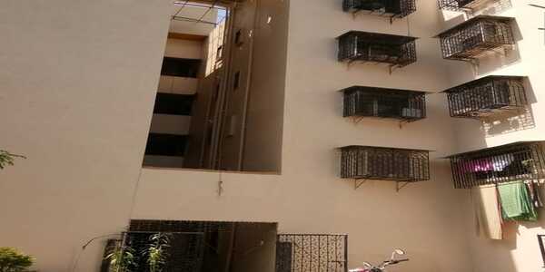 Distress Sale - 1 BHK Residential Apartment of 430 sq.ft. Area for Sale at Dak Sanghatan, Malad East.