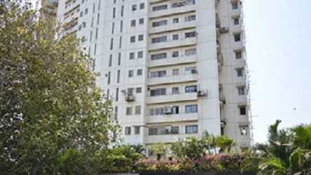 3.5 BHK Sea View Apartment For Sale At LD Ruparel Marg, Malabar Hill.