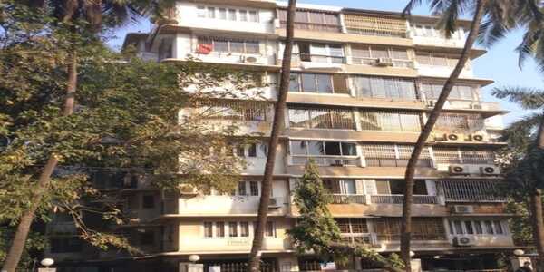 3 BHK Furnished Apartment For Rent At Linking Road, Santacruz West.