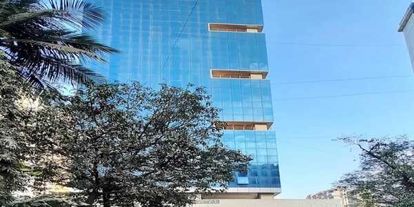 Commercial Office Space for Rent in Peninsula Park, Andheri West.