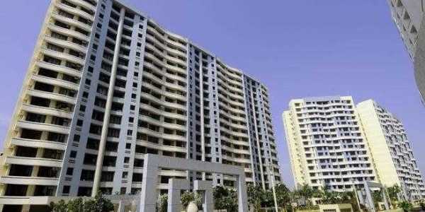 2.5 BHK Apartment For Sale At Kalpataru Estate, Jogeshwari - Vikhroli Link Road, Andheri East.