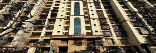 3 BHK Residential Apartment for Sale at Shanti Tower, Andheri West.