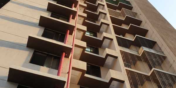 2 bhk Distress Price flat for Sale in Malad West Evershine Nagar New Building at Ramchandra Lane