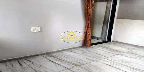 1 BHK Flat on Rent. At Juhu, Santacruz (w). Rs. 36,000/-