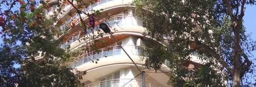 Sale Furnished 4 Bhk, 1680 sft, in Santacruz W, Off Linking Rd, Balaji Tower