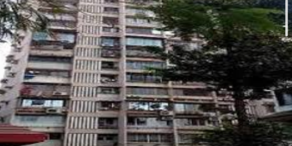 2 BHK Residential Apartment of 810 sq.ft. Area for Sale at Woodland , Oshiwara, Andheri West.