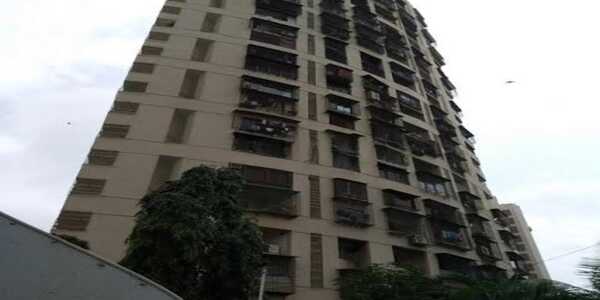 Fully Furnished 2 BHK Residential Apartment for Sale at Dheeraj Gaurav Heights, Andheri West.