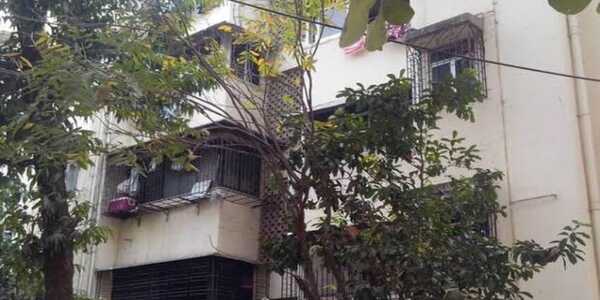 1 BHK Residential Apartment for Rent at Girnar Bldg. Oshiwara.