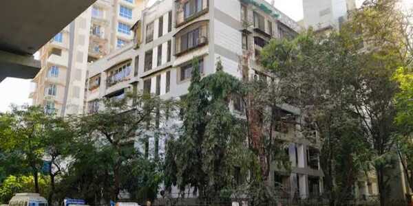 Spacious Residential Apartment of 1900 sq.ft. Carpet Area for Sale at Gagandeep, Juhu.