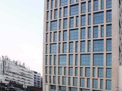 932 Sq.ft. Commercial Office For Rent At Lodha Supremus, Powai.