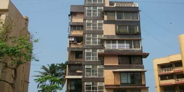 3 BHK Sea View Apartment For Sale At Vithal Nagar, Juhu Tara Road.