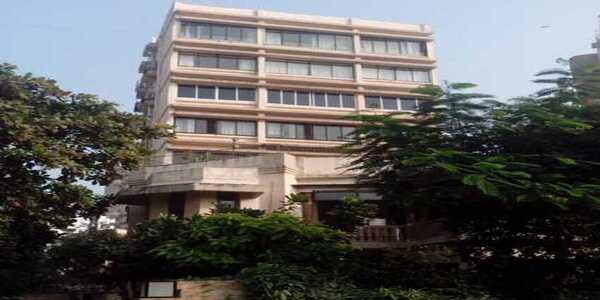 3 BHK Sea View Apartment For Sale At Gold Mist, Bandra West.