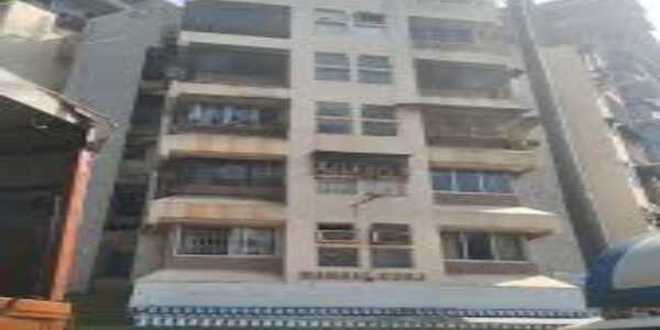 Semi Furnished 4 BHK Residential Apartment of 1550 sq.ft. Carpet Area for Rent at Mangal Kunj, Bandra West.