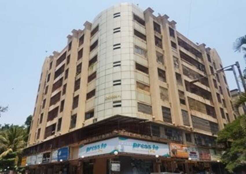 3 BHK Furnished Apartment For Rent At Oshiwara, Andheri West. for RENT