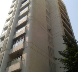 4 BHK Apartment In Urvashi Terraces At 14th B Road, Khar West.