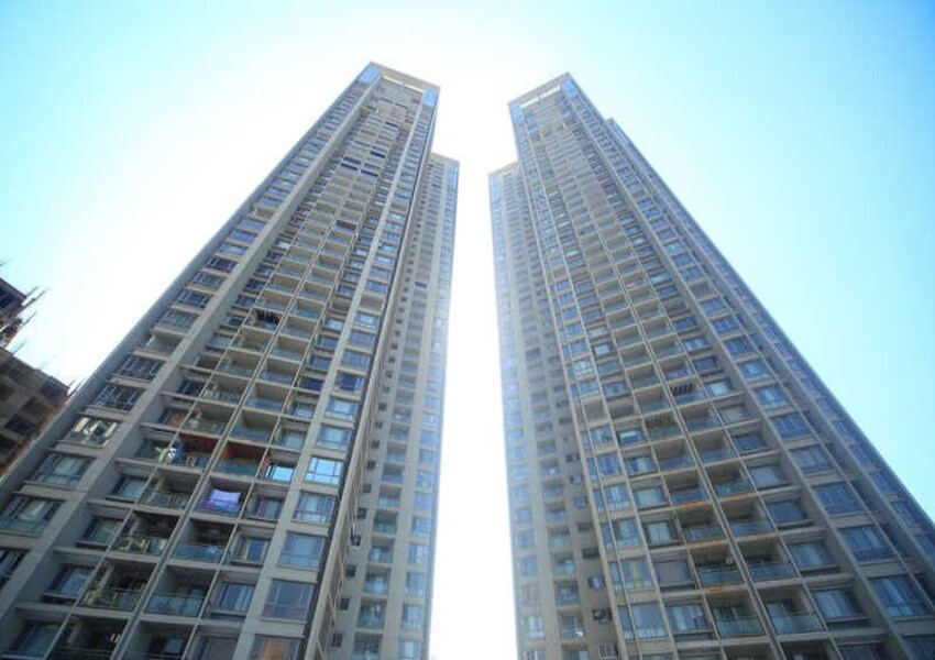 2.5 BHK Apartment For Sale At Imperial Heights, Best Nagar, Goregaon