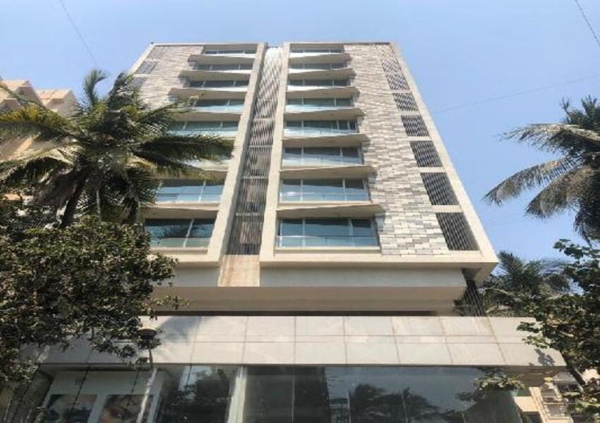 4 BHK Apartment For Sale At 30th Road, Bandra West. for SALE Bombay