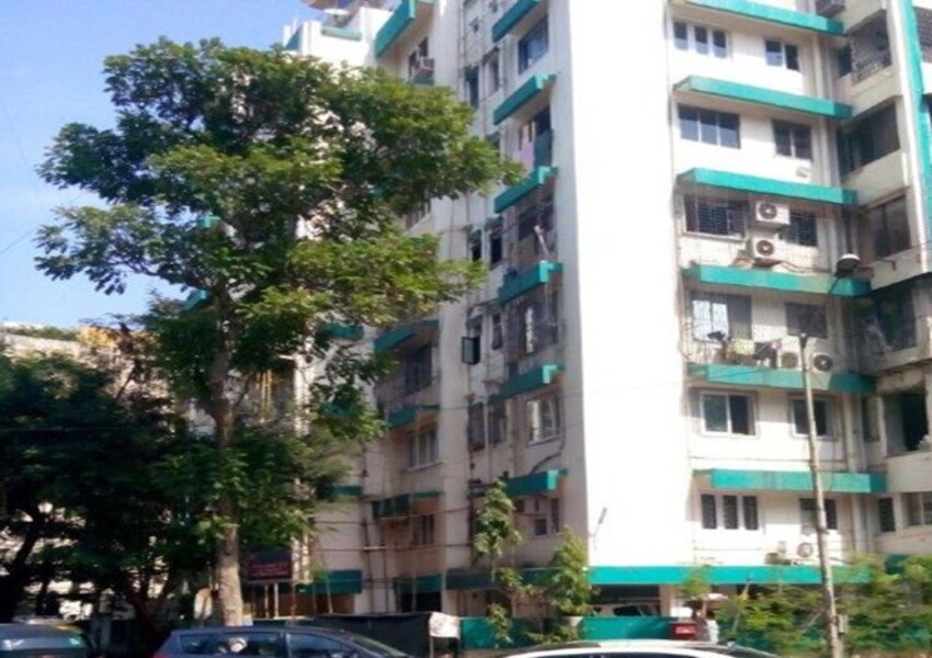 3 BHK Furnished Apartment For Rent At Perry Cross Road, Pali Hill