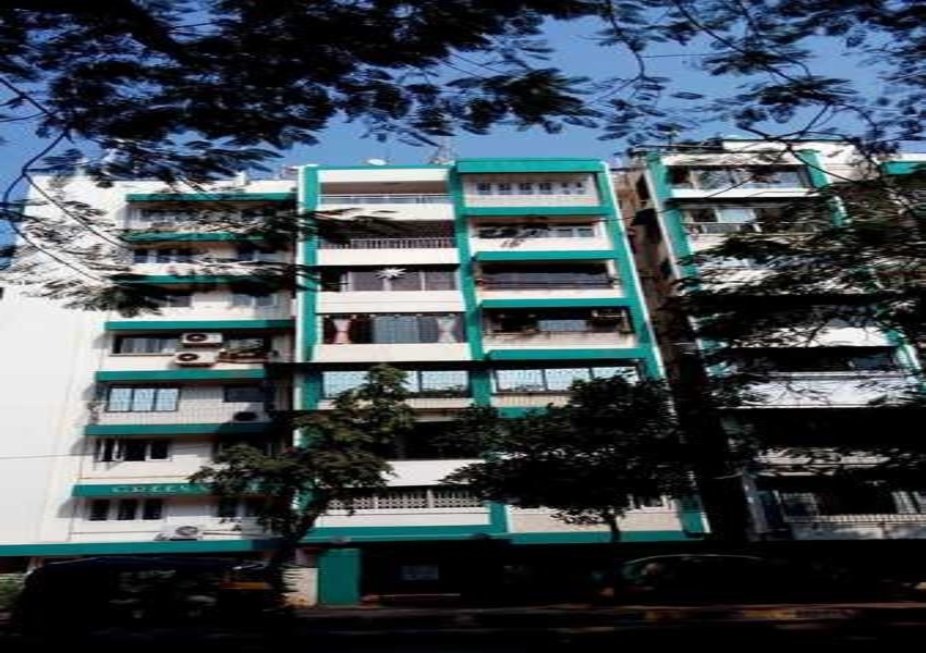 3 BHK Furnished Apartment For Rent At Perry Cross Road, Pali Hill, Bandra West. for RENT
