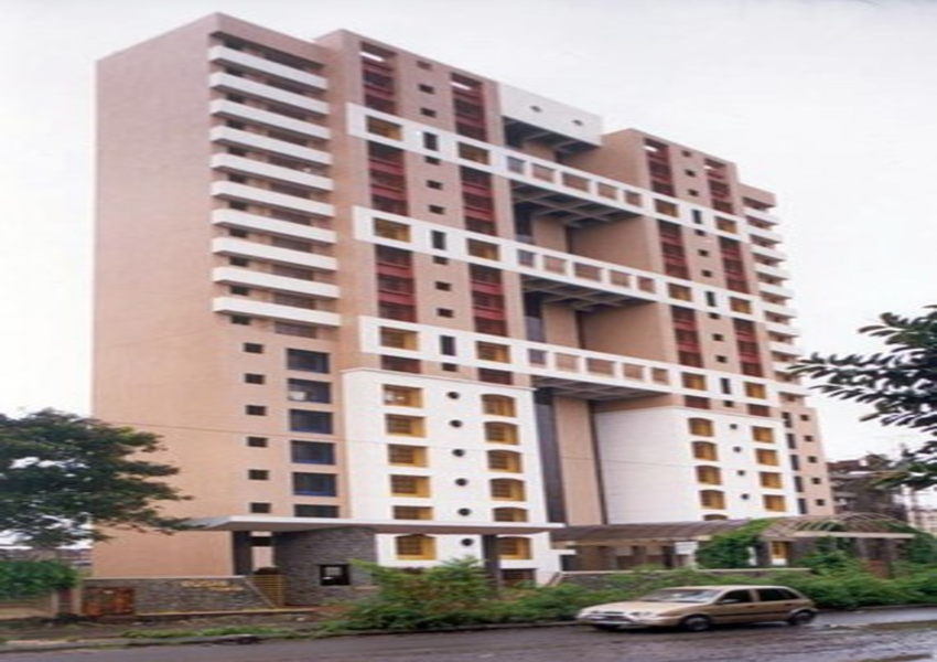 4 BHK Furnished Apartment For Sale At Rushi Tower, Lokhandwala Complex