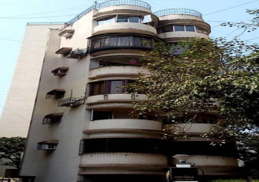 4 BHK Furnished Apartment For Rent At 14th Road, Khar West. for RENT