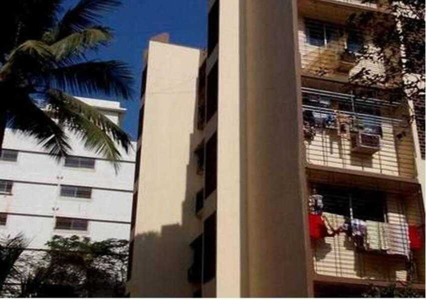 2 BHK Furnished Apartment For Rent At Juhu Versova Link Road, Four