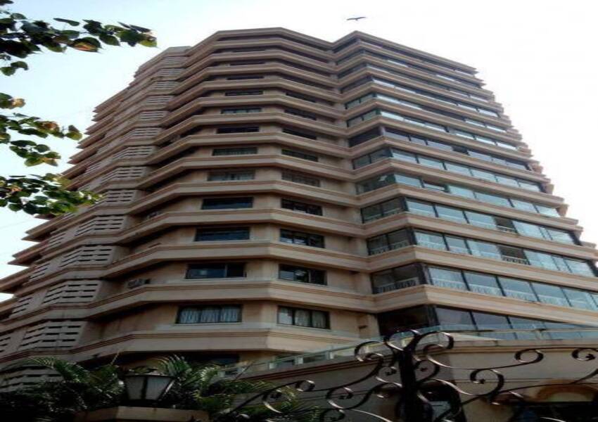 4 BHK Sea Facing Apartment For Rent At The Jackers, Off Carter Road
