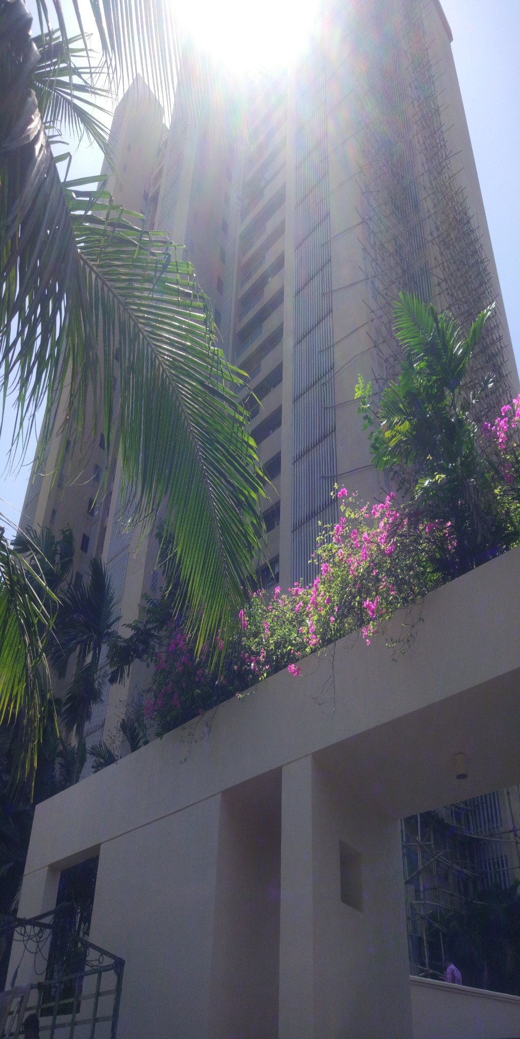 6 BHK Duplex Apartment, Lokhandwala, Andheri West. for SALE Bombay