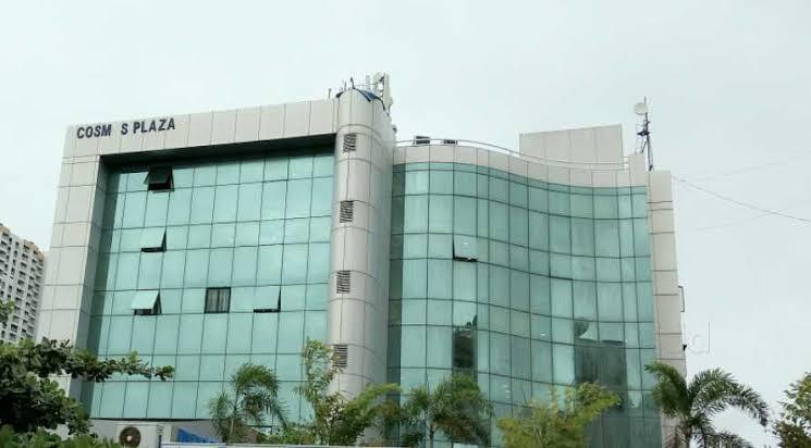 Cosmos Plaza DN Nagar Andheri West 