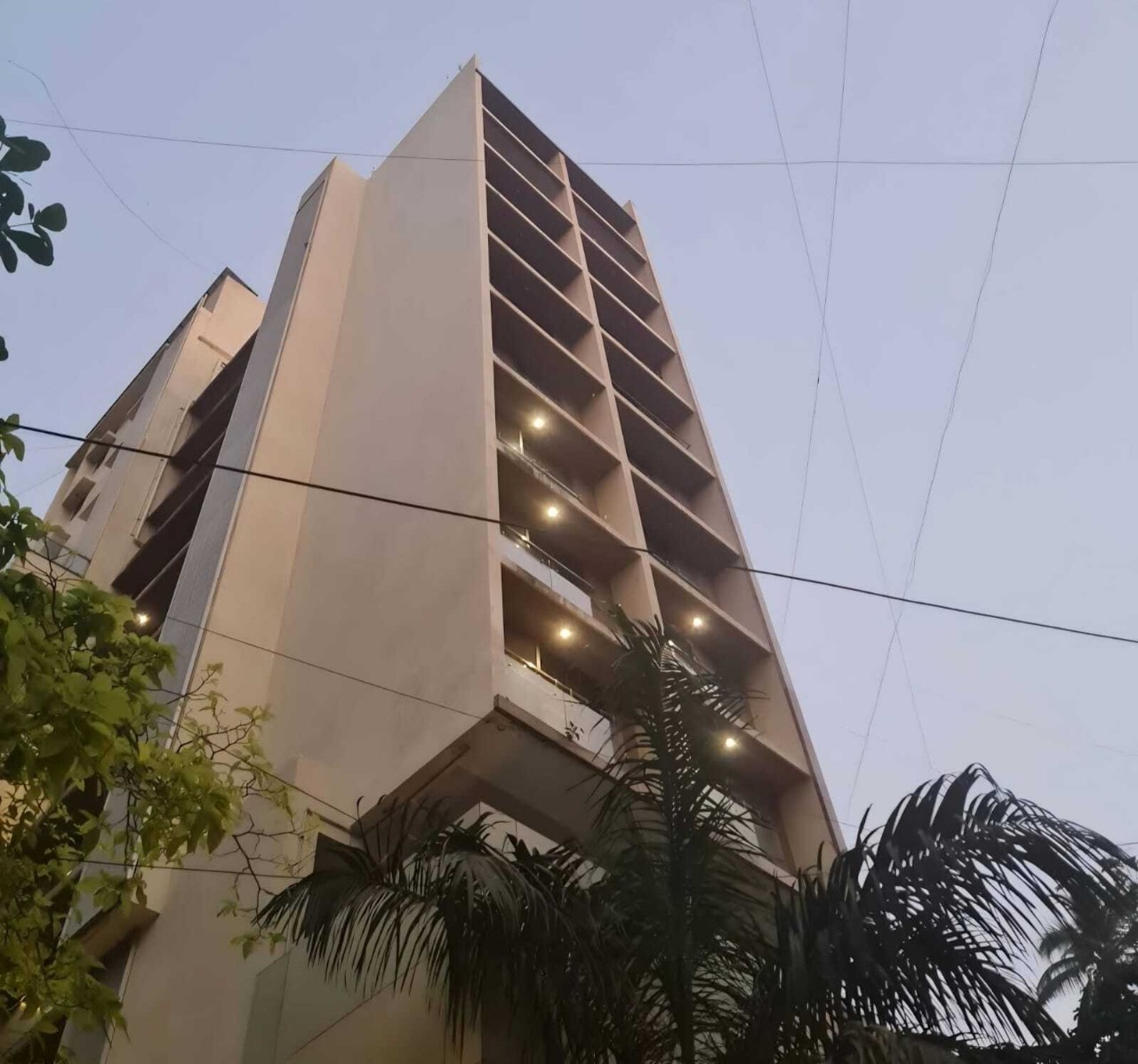 Kirti Kunj, Khar West