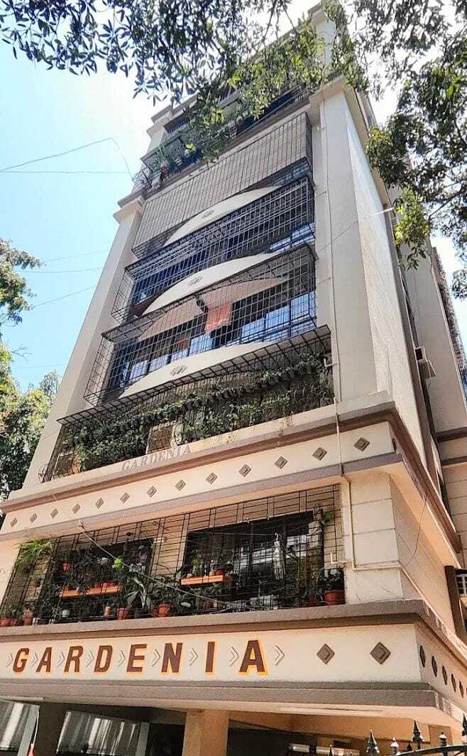 Gardenia, Khar West